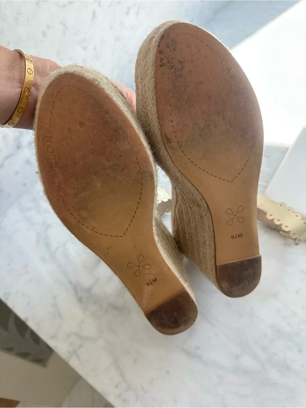 Caslon Gold Scalloped Espadrille Wedge Sandals